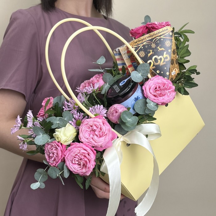 Букет дня в коробке Облако Нежности